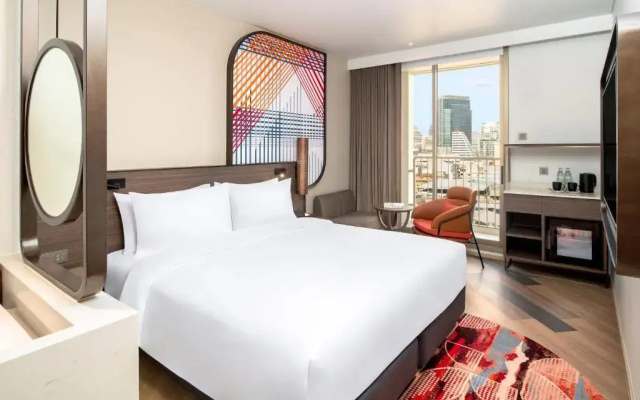 Mercure Bangkok Surawong