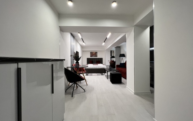 Tiny Modern Home In 1st Floor, Saryan Apartments