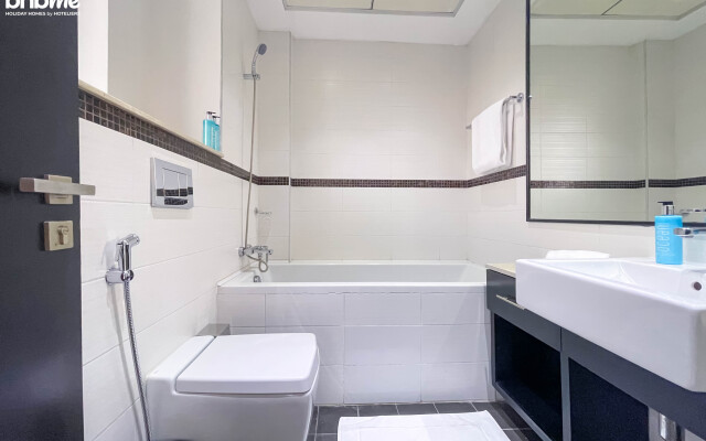 Апартаменты Luxury Penthouse with Marina and Sea Views|bnbme-2301