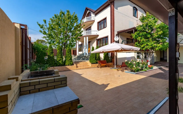 Sofianna Guest House