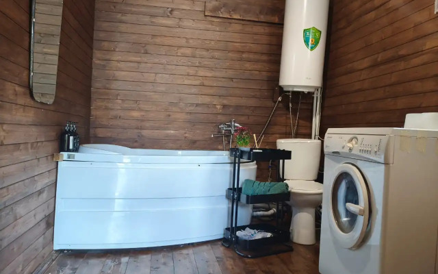 Tataparts s Shikarnoy Prirodoy Vokrug Private House