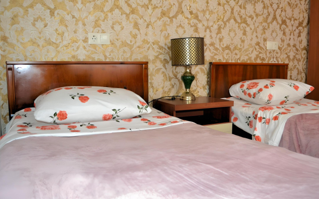Zhuravli Apartments