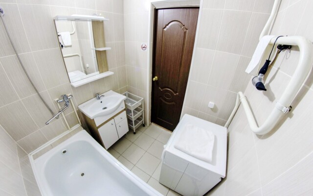On Vysotnoy Apartments