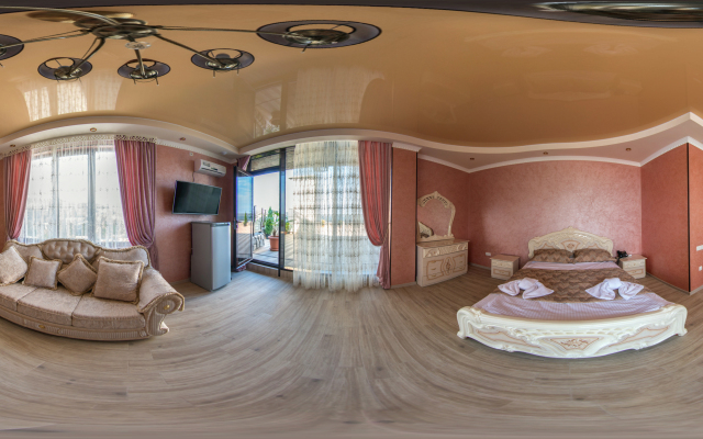 VK Royal Hotel