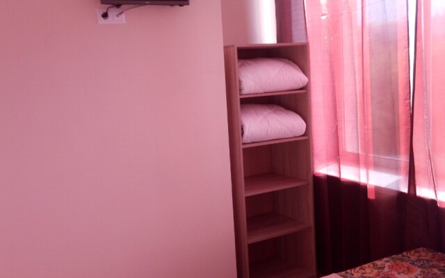 Хостел Семь горняков