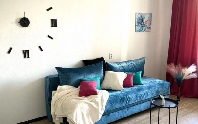 Na Ulitse Pekhotintsev 10 Flat