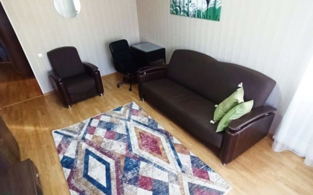 Апартаменты на Крылова 64/1