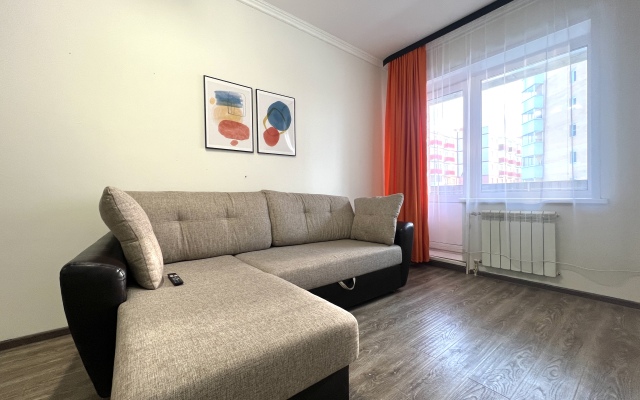 1-kom Sakhyyanovoy 21/2-28 Ulan-Ude Khimchistka KakDoma Flat