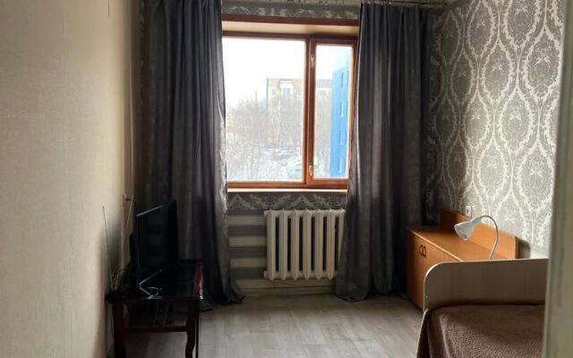 Na Prospekte Rybakov 10 Apartments