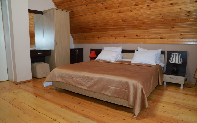 Arena Gusar Hotel
