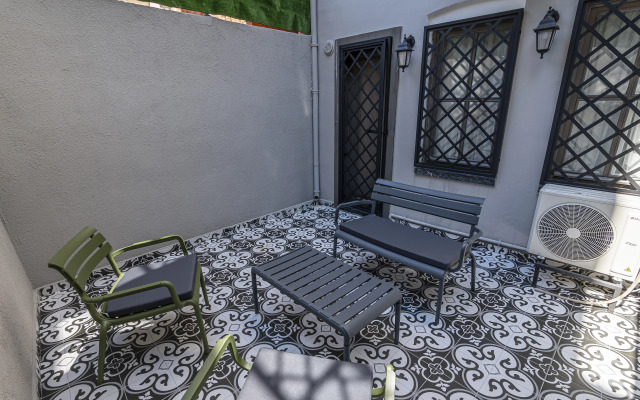 Calanthe Residence Aparthotel