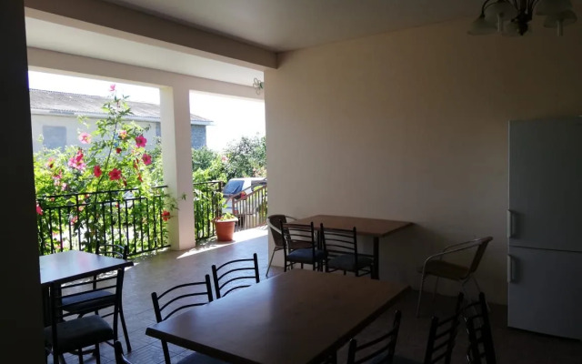 Guest house Lime