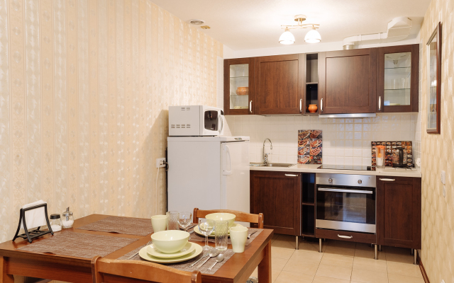 "9 Nochey" Na Sofyi Kovalevskoy 16 #1 Apartments