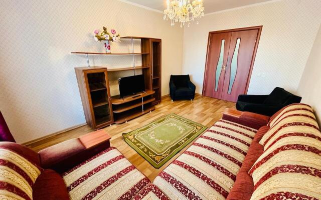Nazarbaeva 11 Apartments