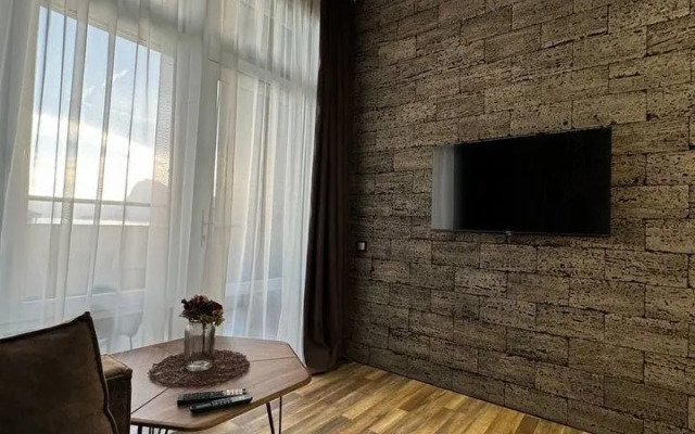 Апартаменты на Набережной 75к2 (302.2)