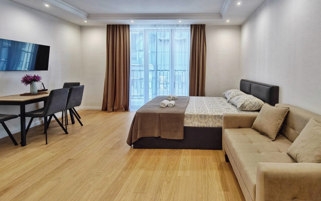 Квартира В Прeмиум Комплeксe Гpаф Тoлcтoй