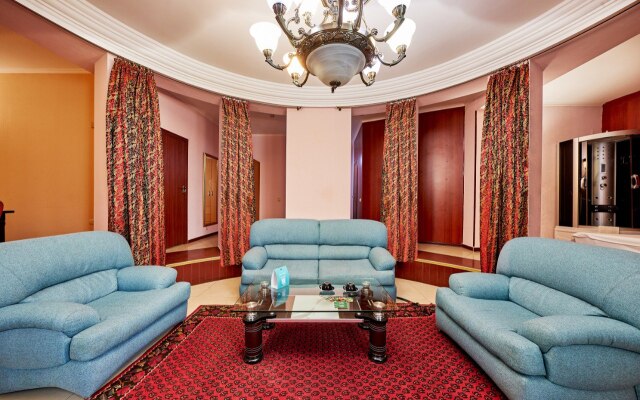 S saunoj Kartmazovo Apartment