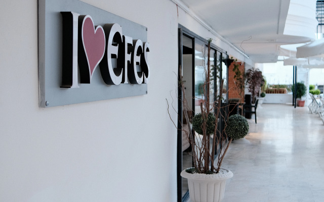 Club Efes Otel
