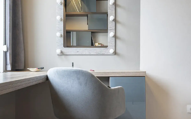 Stylish Grey Spb Apartments
