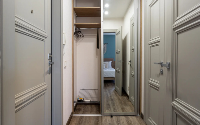 Dve podushki v Pesochnom, Sadovaya, 90 Flat