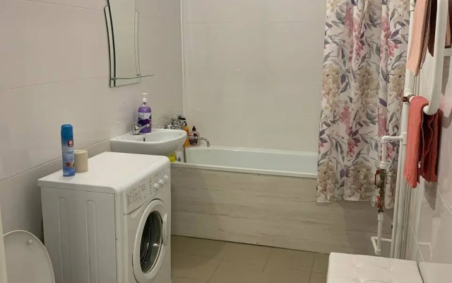 Na Komarova 8 Flat
