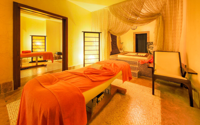 Horus Paradise Luxury Resort & Club