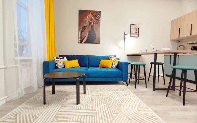Dvukhurovnevy Chetyrekhmestny Nomer Flat