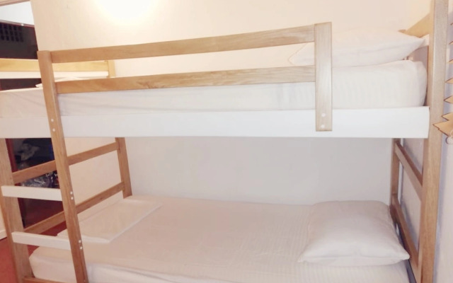 Хостел Grillhouse Host