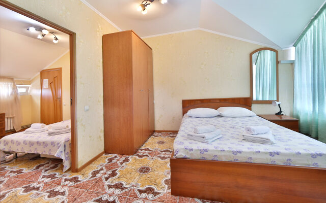 Chernomor Guest House