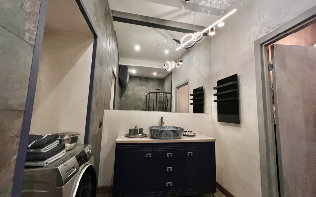 Persia Apartments