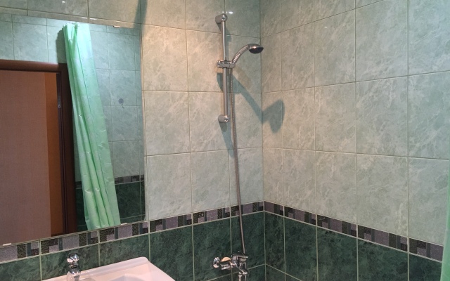 Na Severo-Zapadnoy 23A Lektika Apartment