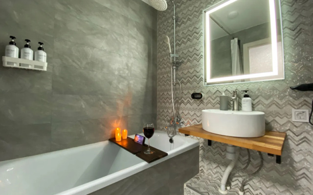 Lyuks Dlya Samyh Vzyskatel'nyh Apartments