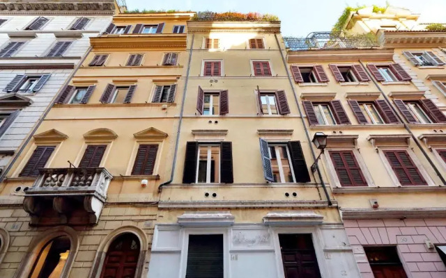 Gallery Spanish Steps Flat