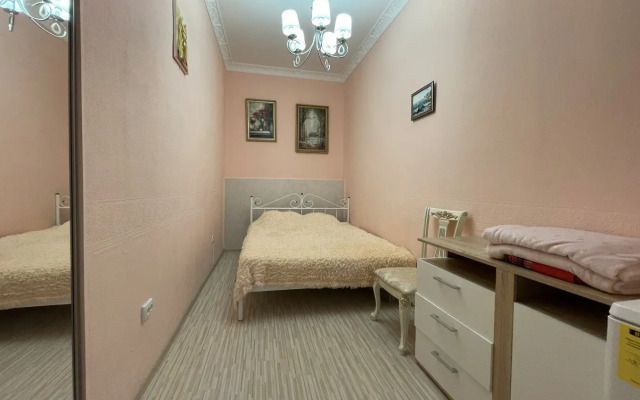 Na Ulitse Tolstogo 1 Apartments