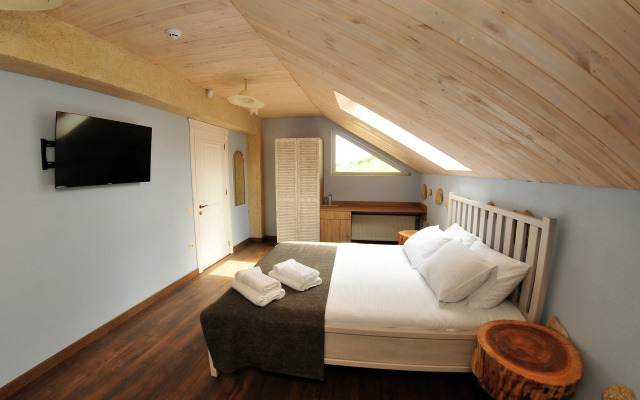 Kazak Club Hotel