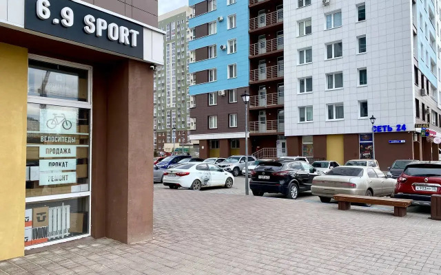 V Novom Dome Flat