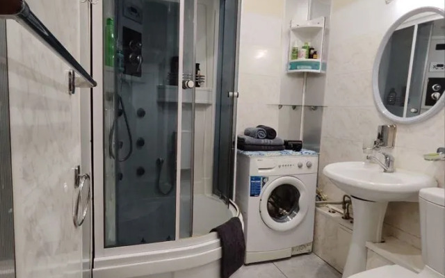 Апартаменты на улице Коммунаров 1/6