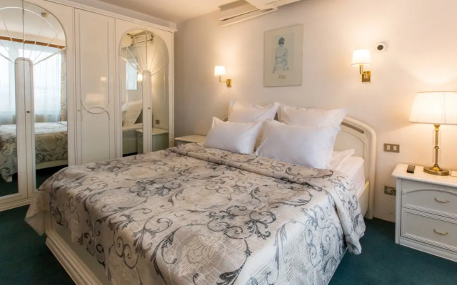 Ангара Отель