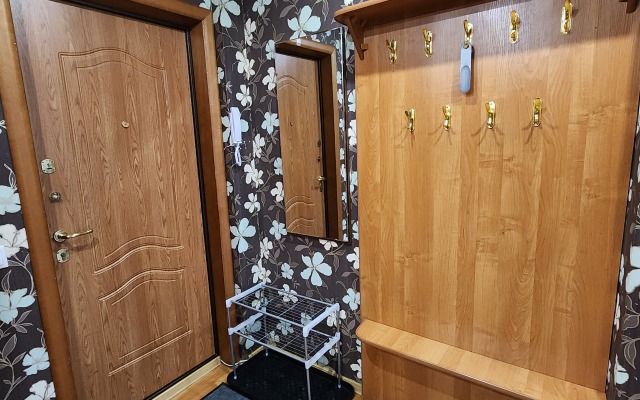 Апартаменты Двухкомнатные апартаменты в Микрорайоне Мирный 3/2