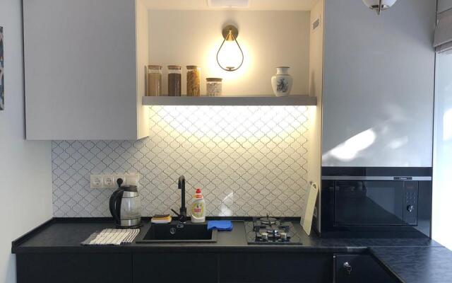 Studiya na Lesnoy Apartments