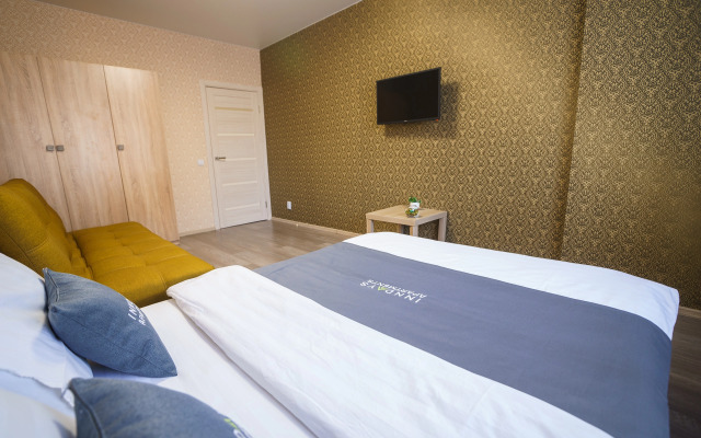 InnDays na Arkadiya Shipunova 6 Apartments