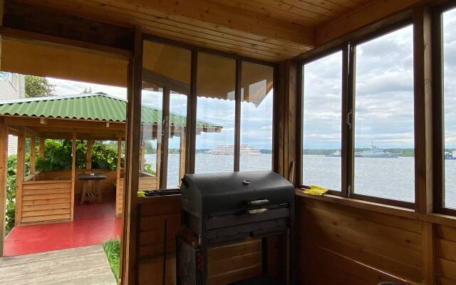 Chaika Guest House