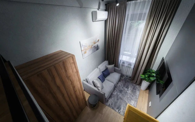 Studiya Nizhnyaya Pervomayskaya 64 Flat