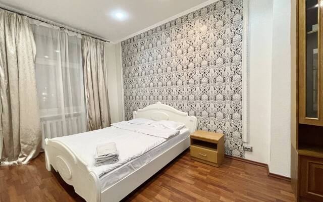 4-komnatnye HomeApart Volodarskogo, 18 Apartments