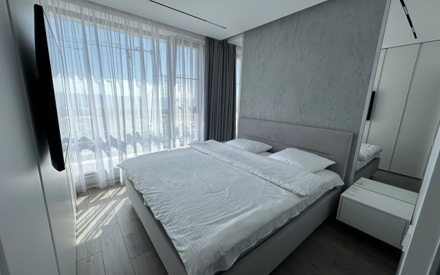 V Novom ZHK Biznes Klassa Golden City 8 Flat