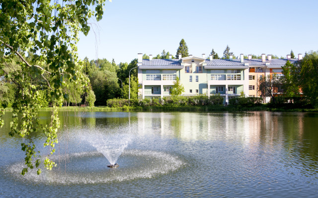 Tropicana Park Hotel