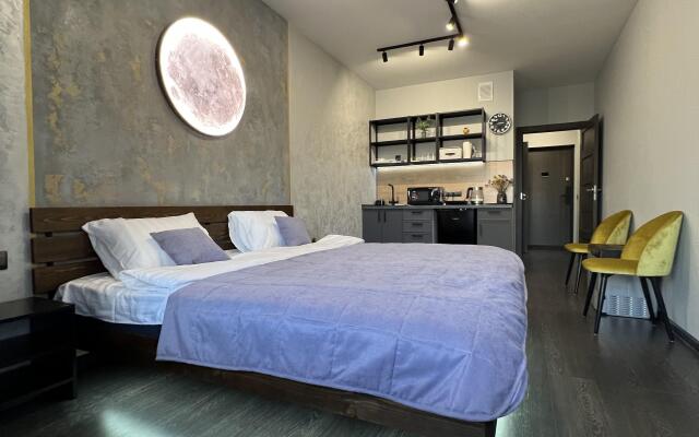 Moon Laith Apartments