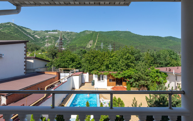 Semeyny Guest house