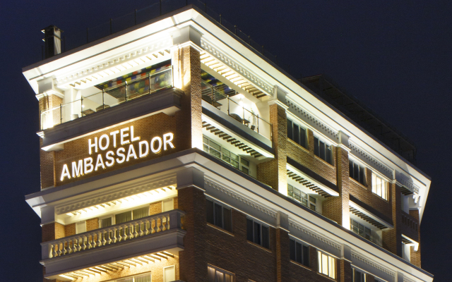 Hotel Ambassador by ACE Hotels