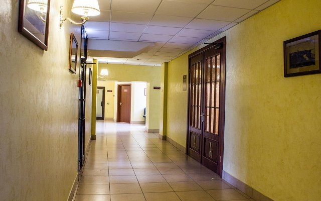 Amaris Hotel